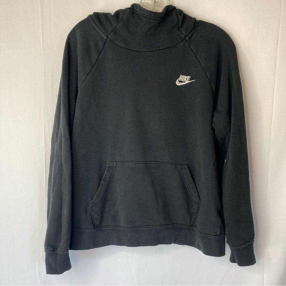 NIKE WOMENS BLACK HOODED SWEATSHIRT SZ M SWOOSH KANGAROO POCKET SHORT WAIST